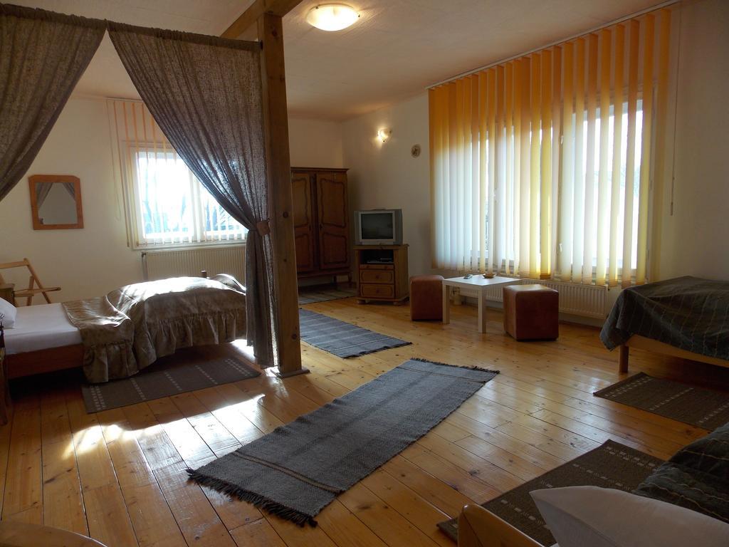 Casa Fortyogo Tîrgu Secuiesc Zimmer foto
